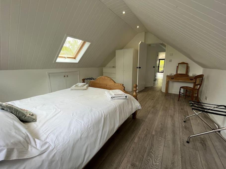 Апартаменты The Stable, Grove End Farm Петвёт Экстерьер фото