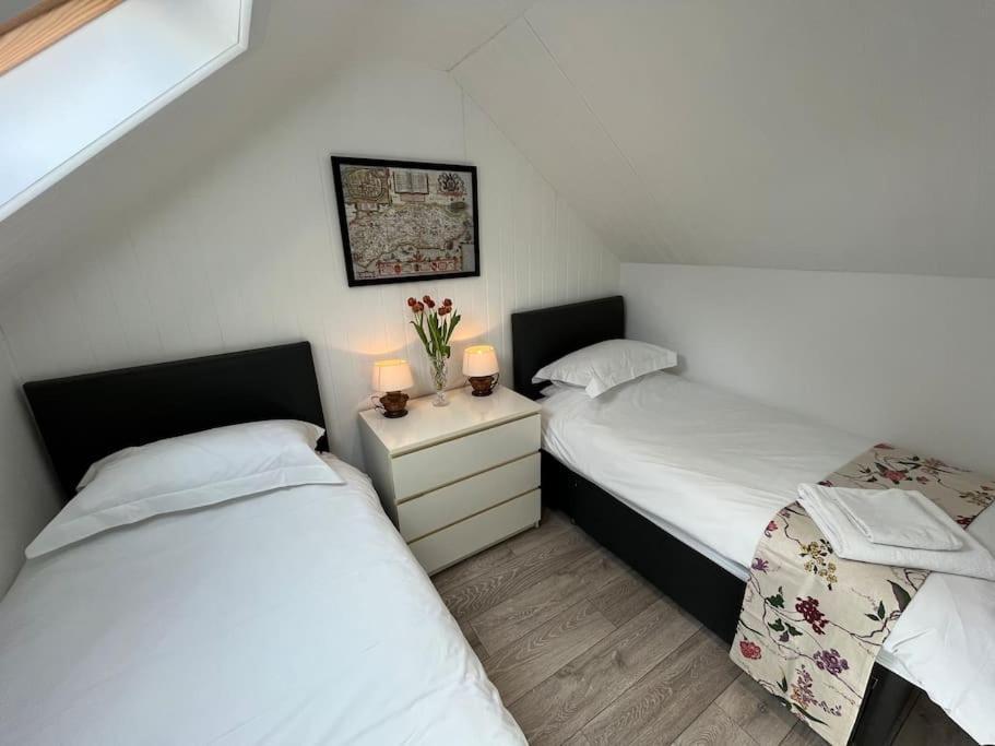Апартаменты The Stable, Grove End Farm Петвёт Экстерьер фото